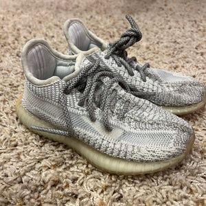 KIDS YEEZY BOOST 350 V2